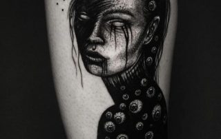 tattoo luna